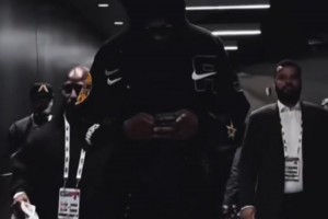 NBA球星的穿搭千篇一律，杜兰特的气质万里挑一